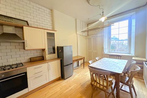 1 bedroom flat to rent, Queensborough Gardens, Glasgow G12