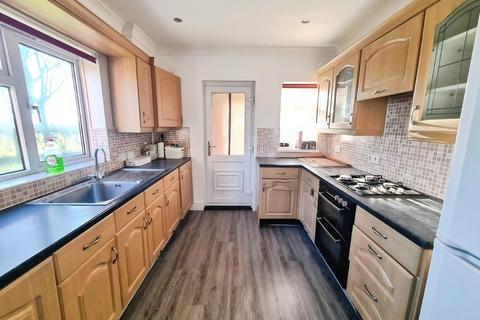 3 bedroom semi-detached house to rent, Waterford Road, IP1, Ipswich, IP1