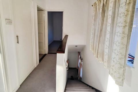 3 bedroom semi-detached house to rent, Waterford Road, IP1, Ipswich, IP1