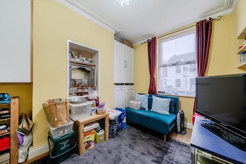 2 bedroom terraced house for sale, Swindon Road, Gloucestershire GL51