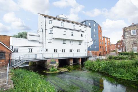 2 bedroom flat to rent, Weir Court, Barton Mill Road, Canterbury, Kent, CT1