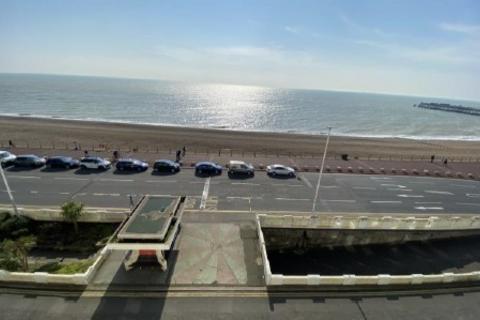 52 bedroom terraced house to rent, Carlisle Parade, Hastings