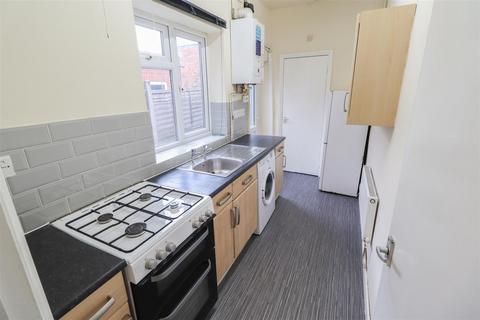 2 bedroom terraced house to rent, Northey Road, Coventry CV6