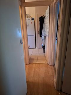 1 bedroom terraced house to rent, Norfolk Road, Ilford, Essex, IG3