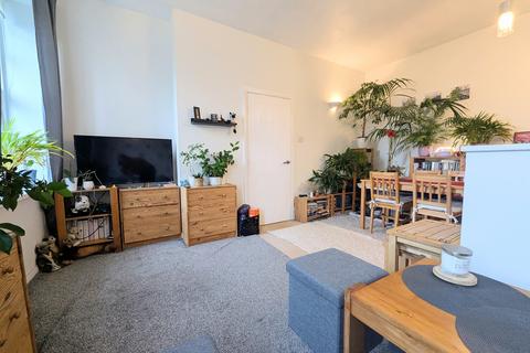 undefined, Springbank Court, Woodley