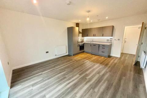 1 bedroom flat to rent, Catimor House, Cranton Avenue, Hayes