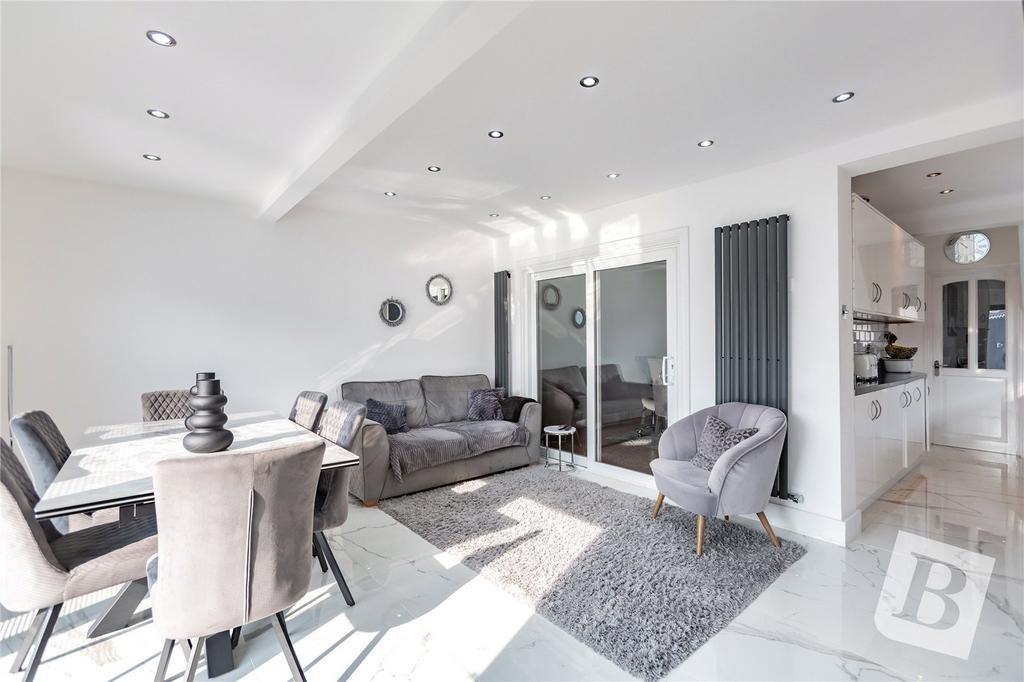 Living / Dining