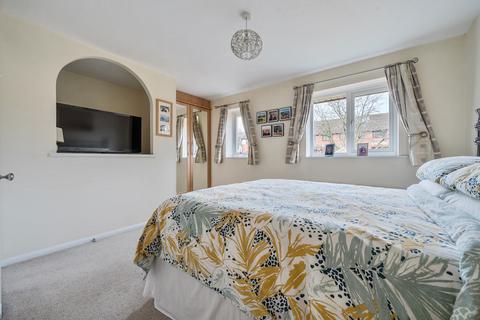 undefined, Honeysuckle Close, Winchester, Hampshire, SO22