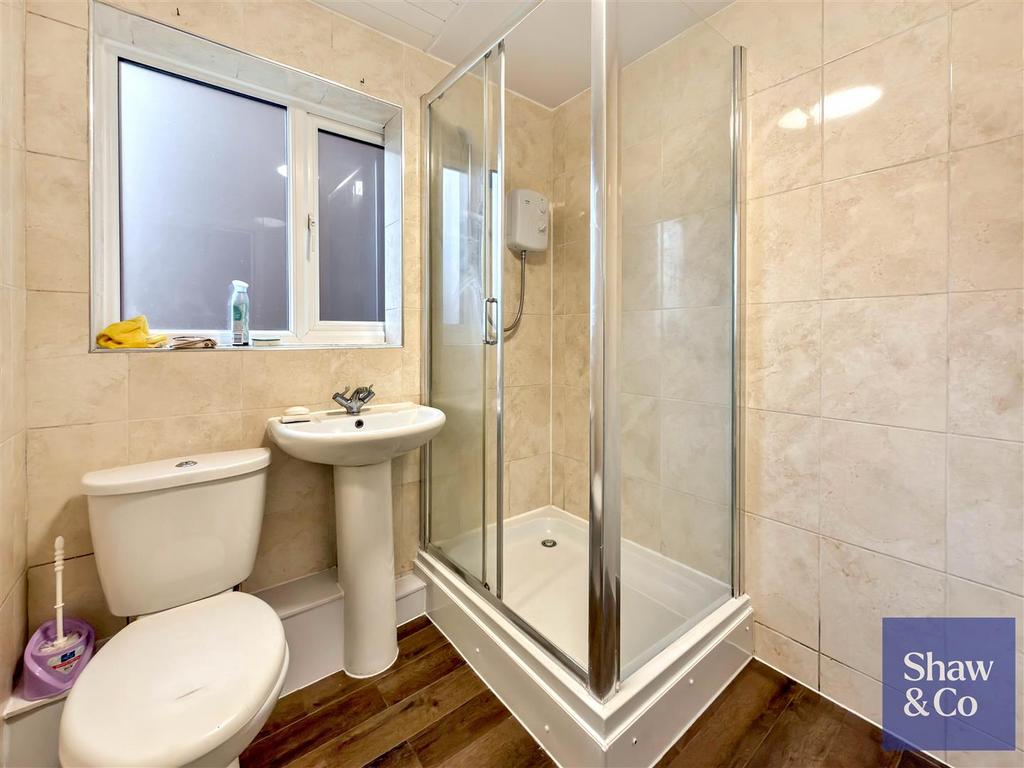 Shower Room.jpeg