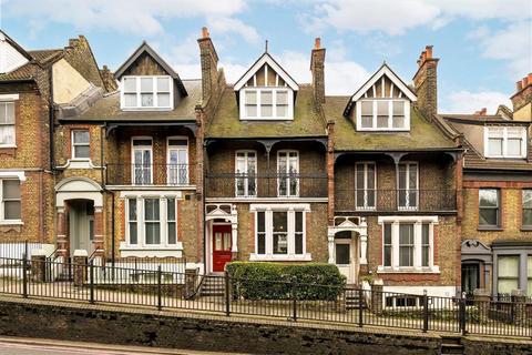 4 bedroom house for sale, Blackheath Hill, London SE10
