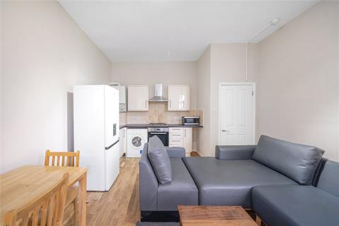 2 bedroom flat to rent, Aldrington Road, London, SW16