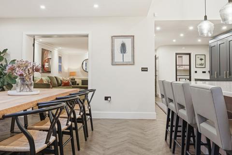 5 bedroom detached house for sale, Stock Road, Billericay, CM12