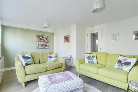 3 bedroom townhouse for sale, Hunter Street, The Meadows NG2