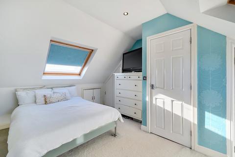 4 bedroom terraced house for sale, Lewis Avenue, Gillingham, Kent