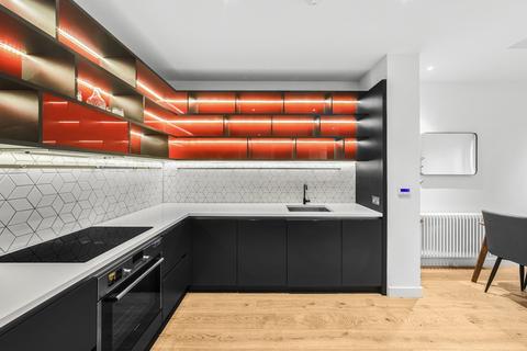 1 bedroom apartment to rent, Amelia House, London City Island E14