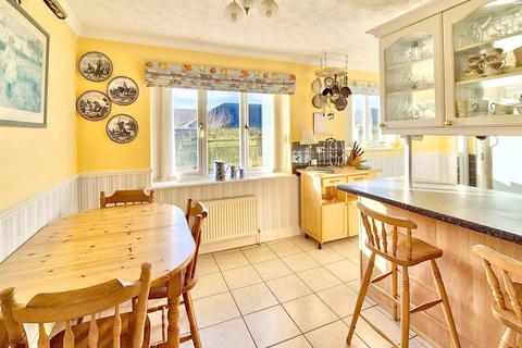 undefined, Gwendrona Close, Helston TR13