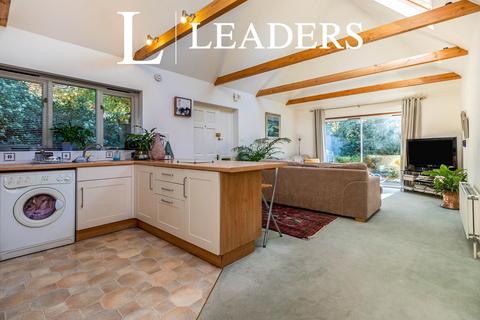 1 bedroom house to rent, Glenheadon Rise, Leatherhead, KT22