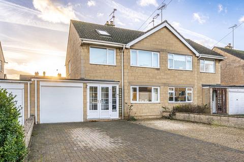 4 bedroom semi-detached house for sale, Magdalen Road, Tetbury