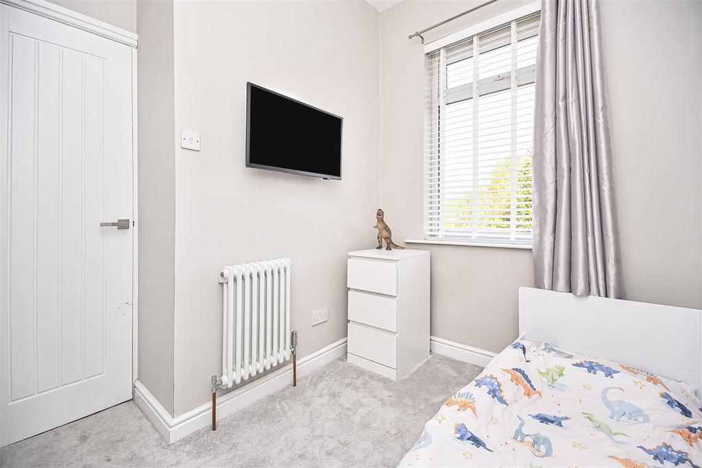 10 Wakefield Street Bedroom 2 (1).jpg