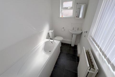 2 bedroom terraced house to rent, Harrison Terrace, Darlington