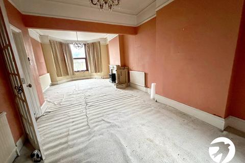 3 bedroom semi-detached house for sale, Fordyce Road, London, SE13