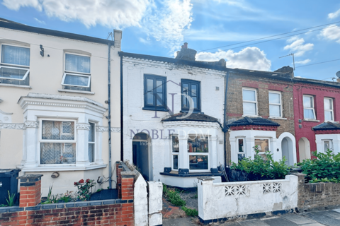 2 bedroom terraced house for sale, Hounslow, TW3