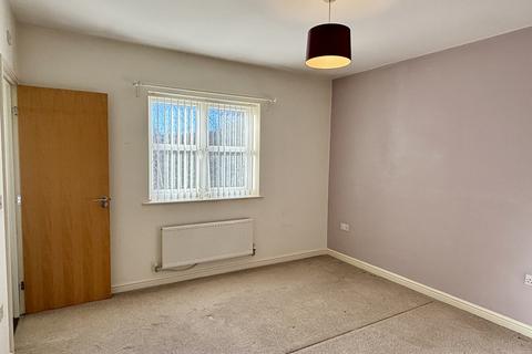 2 bedroom flat for sale, Laithe Hall Avenue, Spen Mill Grange, Cleckheaton, BD19