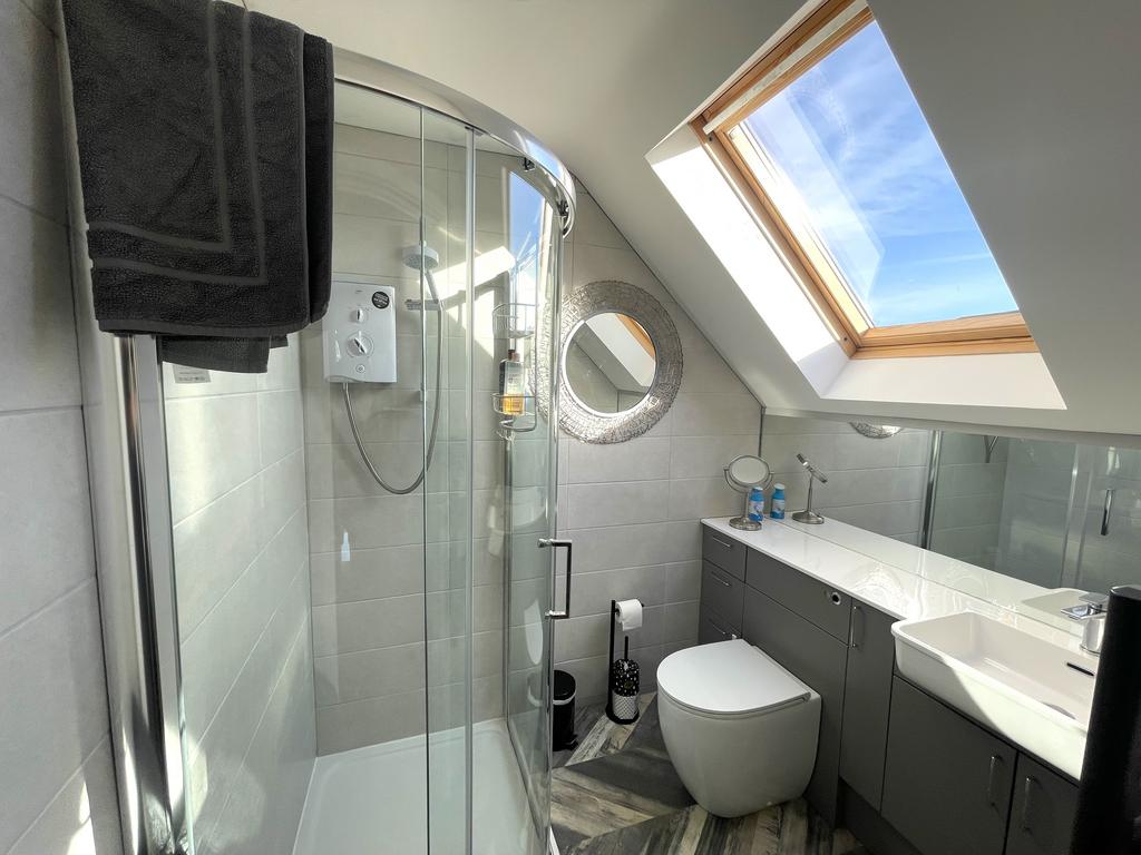 Aa apt 1 bathroom 2