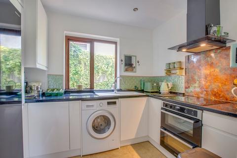 3 bedroom semi-detached house for sale, Hammersley Lane, Loudwater, HP13