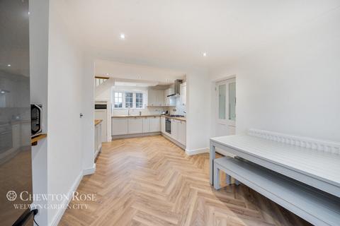 5 bedroom semi-detached house for sale, Manor Road, ST ALBANS