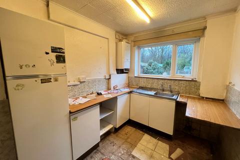 3 bedroom semi-detached house for sale, 13 Droitwich Close, Silverdale, Newcastle, ST5 6RA