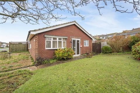 2 bedroom detached bungalow for sale - Princess Drive, Seaford
