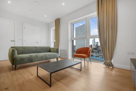 4 bedroom flat to rent, 161 Evelyn Street London SE8