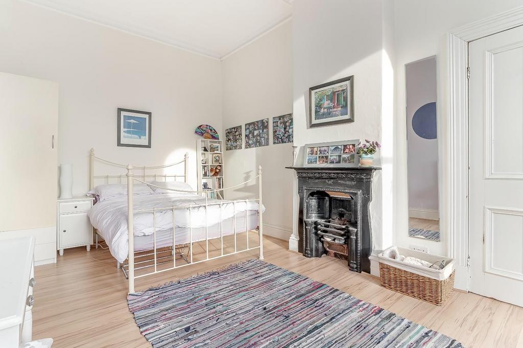 Bedroom 3 - B.jpg