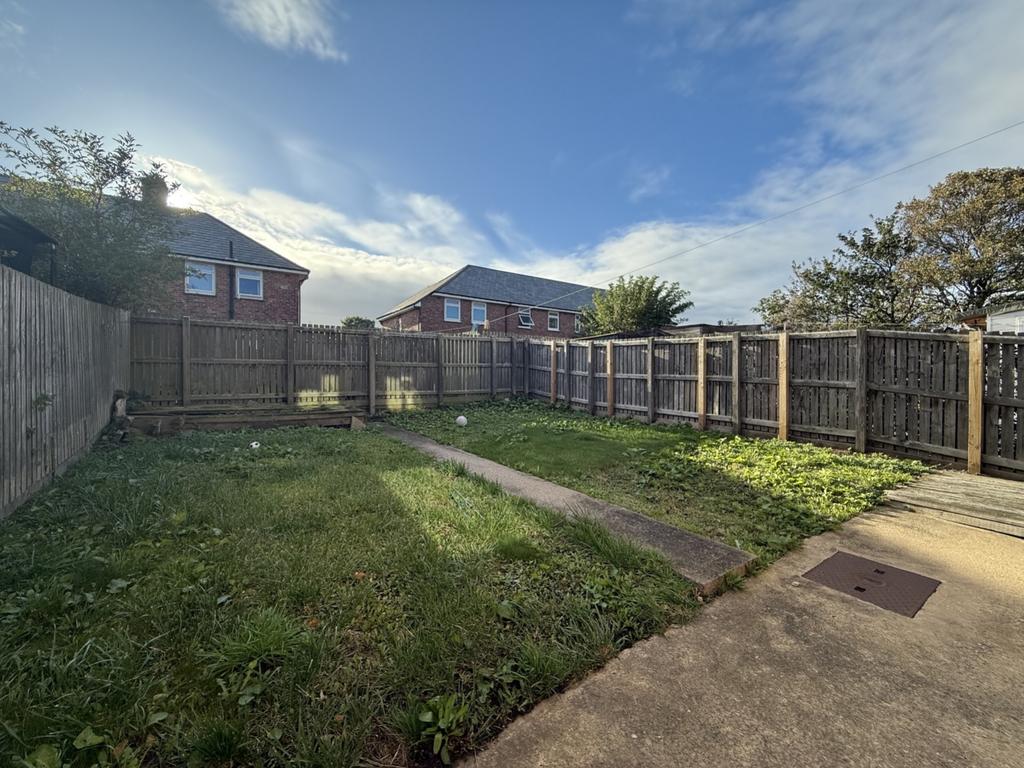 176 Hasting St 3