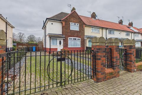 3 bedroom end of terrace house for sale, Ellerburn Avenue,  Hull, HU6