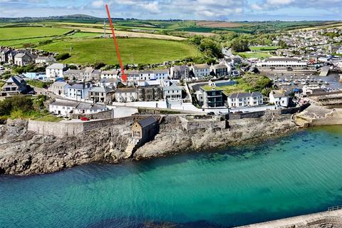 undefined, Beacon Road, Porthleven TR13