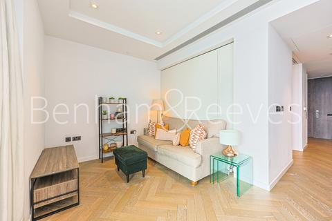 Studio to rent, Circus Road West, London SW11
