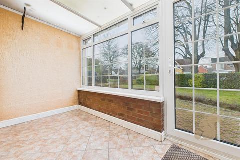 3 bedroom detached bungalow for sale, Seaview Avenue, West Mersea CO5