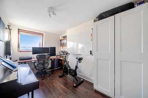 2 bedroom flat for sale, Malvern Road, Maida Hill, London, NW6