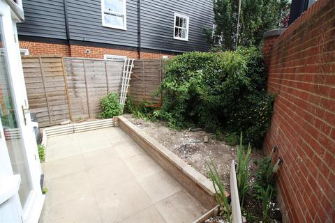 undefined, Station Road West, Canterbury, Kent, CT2