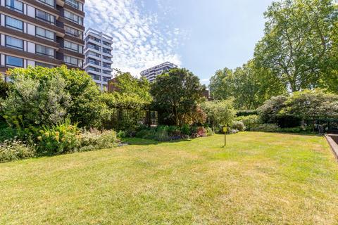 1 bedroom flat to rent, Cambridge Square,, Hyde Park Estate, London, W2