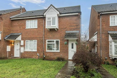 Westwood Close, Shortstown