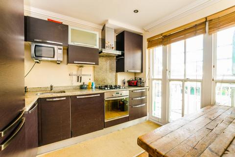 2 bedroom flat to rent, Alexander Road, Upper Holloway, London, N19