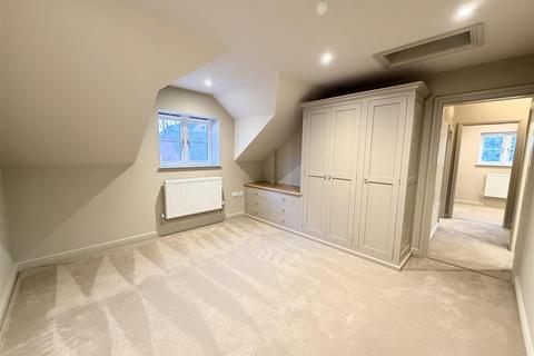 3 bedroom house to rent, Highfield, Leek