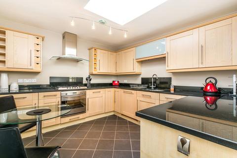 Westbourne Terrace, Lancaster Gate, London, W2