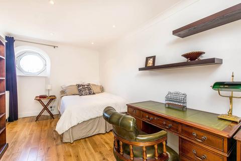 2 bedroom flat to rent, Westbourne Terrace, Lancaster Gate, London, W2