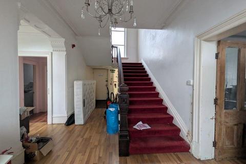 4 bedroom semi-detached house for sale, 29A, Town Lane Bradford, BD10 8NT