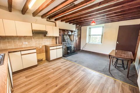 3 bedroom semi-detached house for sale, Bron Awel, Llidiardau, Bala