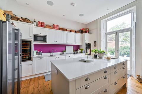 3 bedroom flat for sale - Lee Terrace, Blackheath, London, SE3